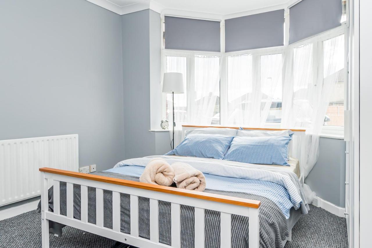 Shirley House 2, Self Catering Guest House, Self Check In, Smart Locks, 10 Min Walk To Southampton General, Aspire And Princess Anne Hospitals, Access To Fully Equipped Kitchen, Excellent Transport Links, Ideal For Longer Stays And Hospital Shifts Bagian luar foto